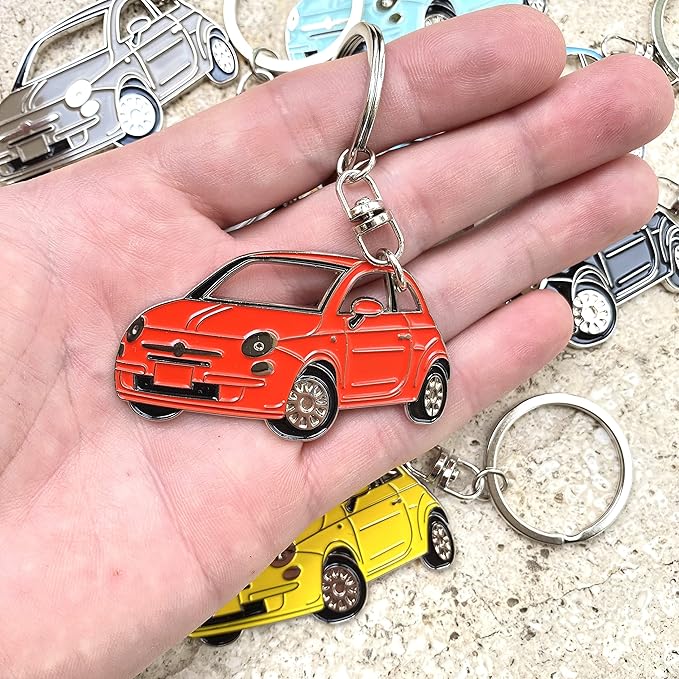 Fiat 500 Suitable keychain key ring for Car Enthusiast Great Gift or Driver Present Many colors available
